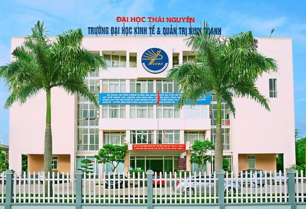 Khảo sát chính thức đánh giá ngoài chu kỳ 2 Trường Đại học Kinh tế và Quản trị kinh doanh – Đại học Thái Nguyên